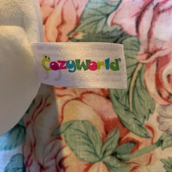 Cozy World Yellow Chick Plush Toy - Picture 7 of 7